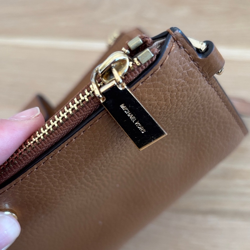 Michael Kors Tan Leather Wristlet with Gold Accents - Picture 4 of 6